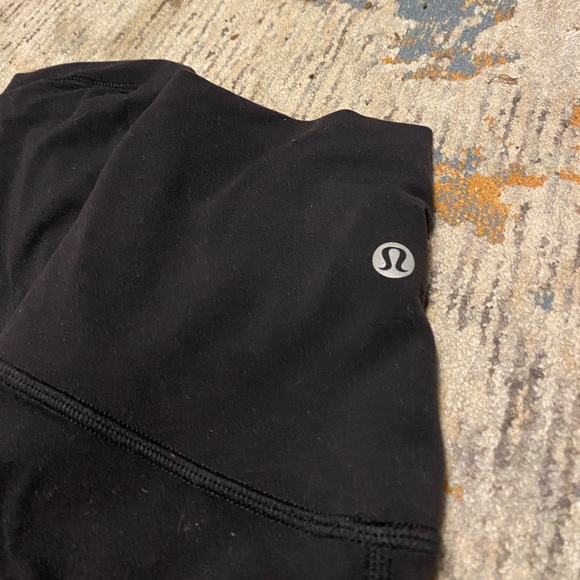 Lululemon 25” Align - Picture 3 of 4